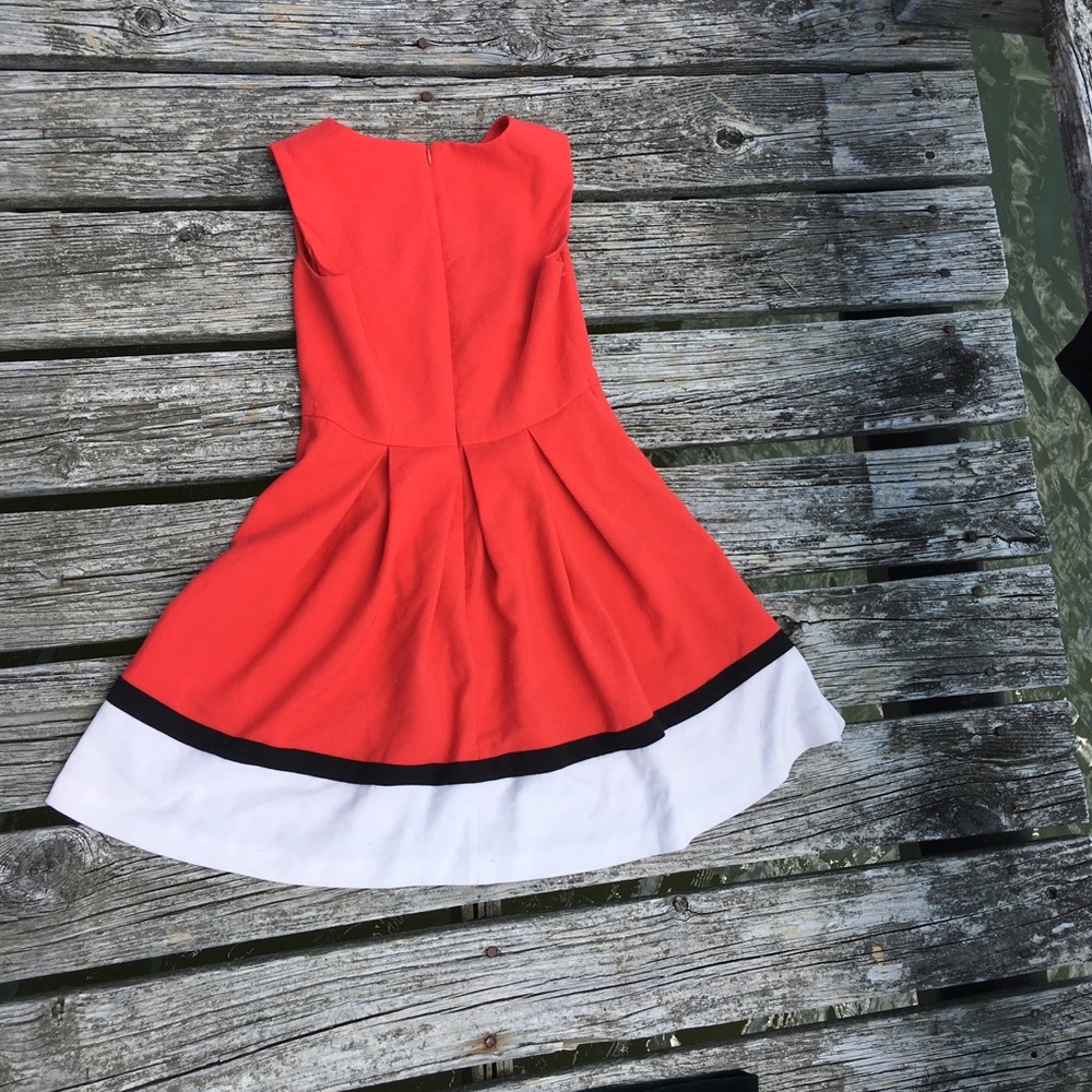 Dress 6 petite red white black 6P fit and flare - Picture 5 of 9